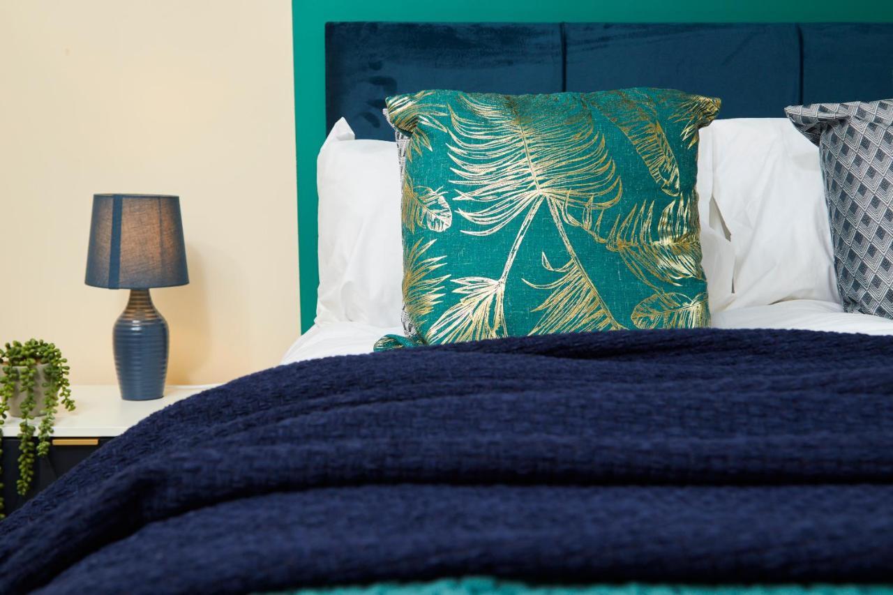 Exquisite Cambridge Abode - Sleeps 6 - Parking Apartamento Exterior foto